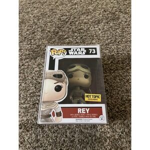 Funko POP! Star Wars The Force Awakens Rey with Goggles #73 Vinyl Figure Vaulted